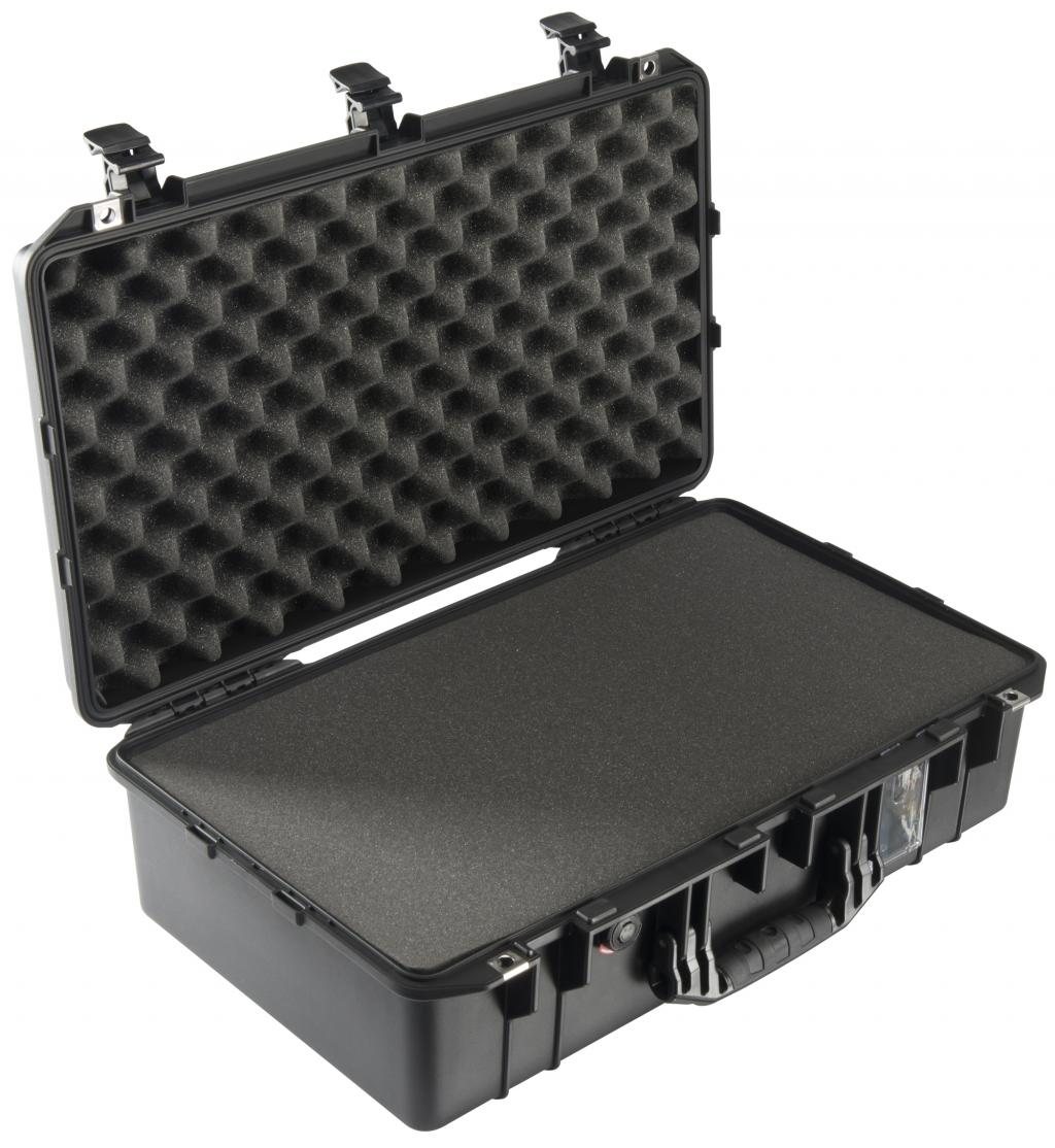 PELI AIR- case Typ 1555, schwarz, Schaum
