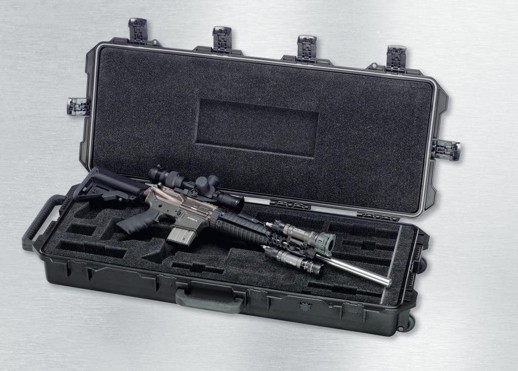 PELI- case Typ 1700 R schwarz, Schaum